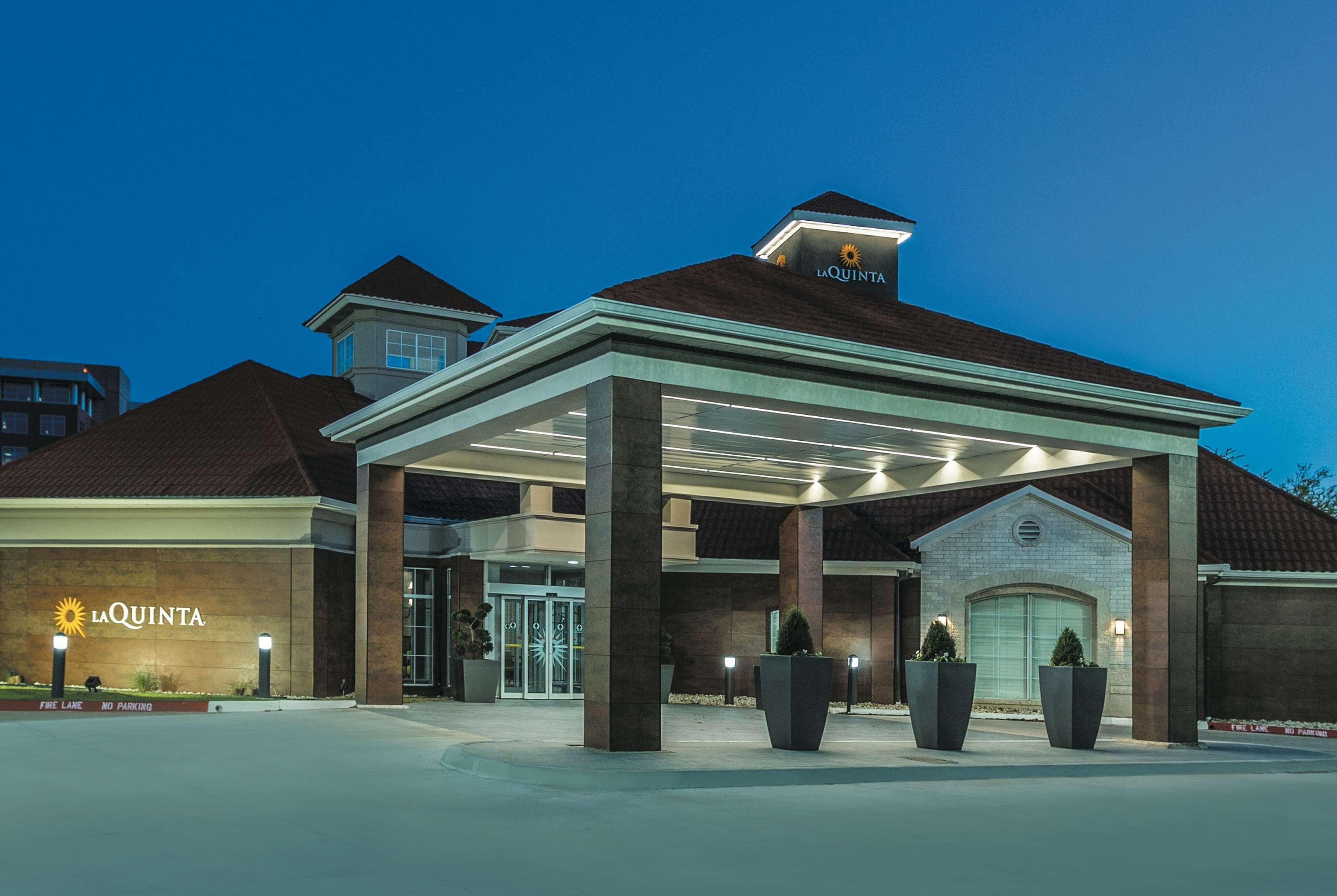 Hotel La Quinta By Wyndham Dallas West Plano