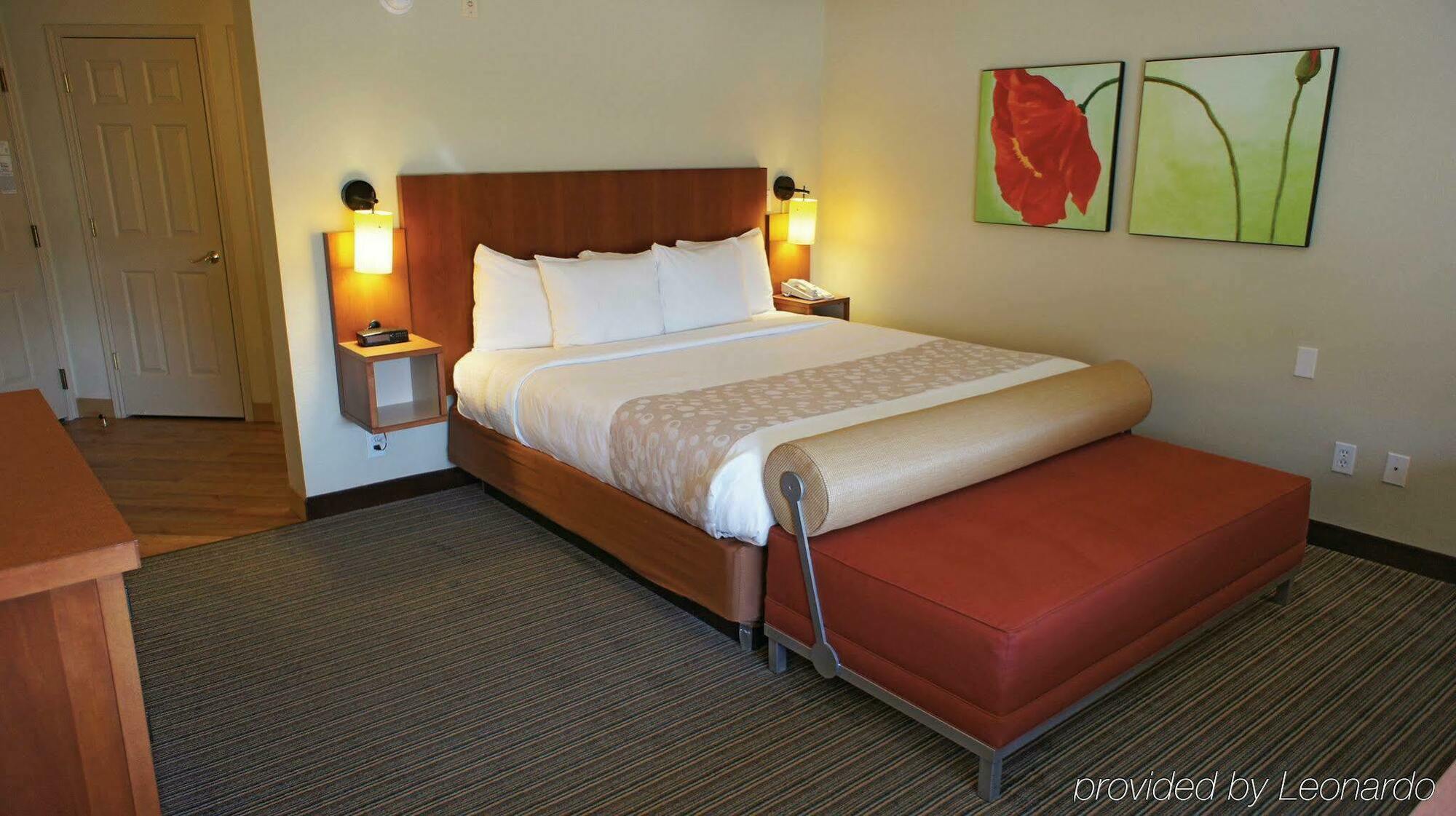 La Quinta By Wyndham Dallas West